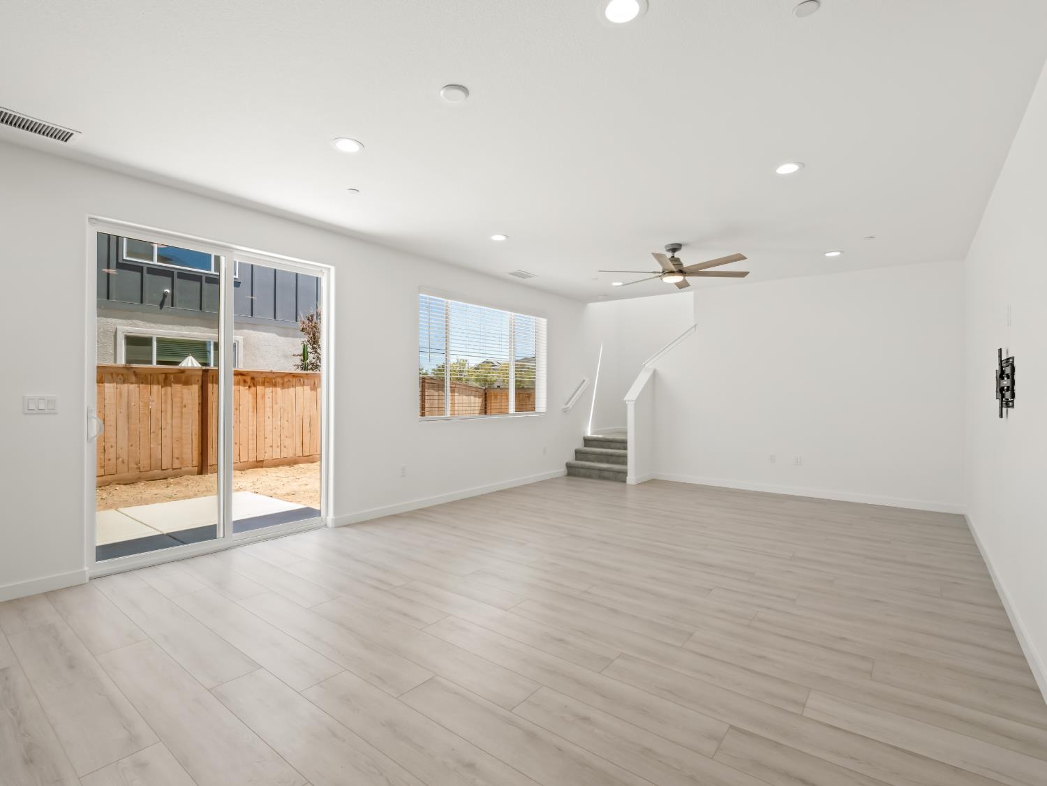 4071 Braden Road Madera, CA 93636 - Photo 3 of 46