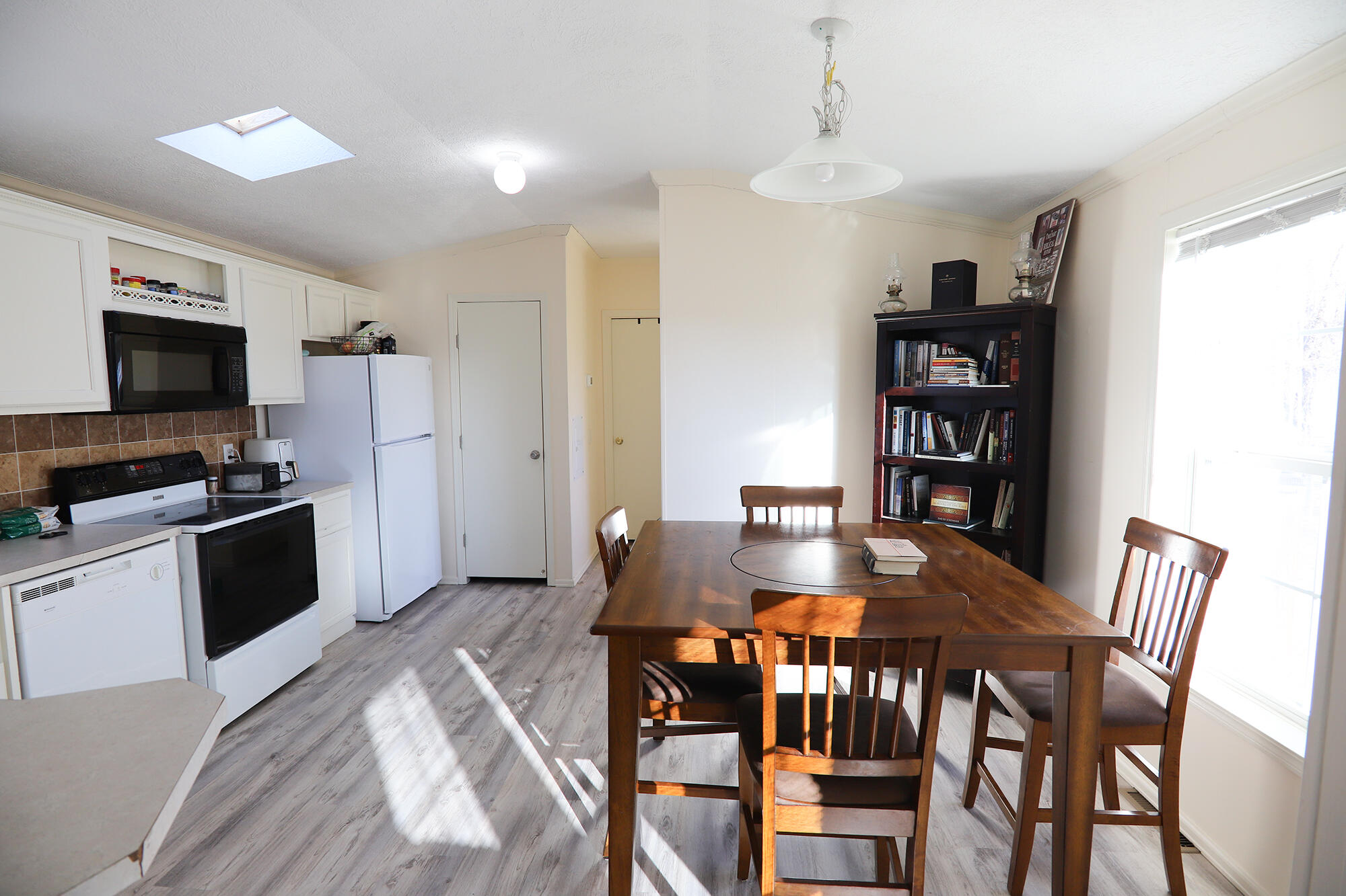 53 Sherri View Drive Sheridan, WY 82801 - Photo 8 of 20 8.