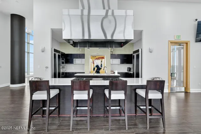 $599,900 | 1431 Riverplace Boulevard, Unit 2501, Jacksonville, FL 32207