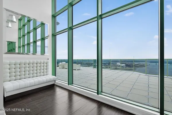 $599,900 | 1431 Riverplace Boulevard, Unit 2501, Jacksonville, FL 32207