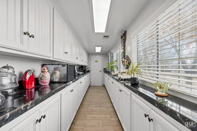 $639,900 | Undisclosed Address, Taft, CA 93268