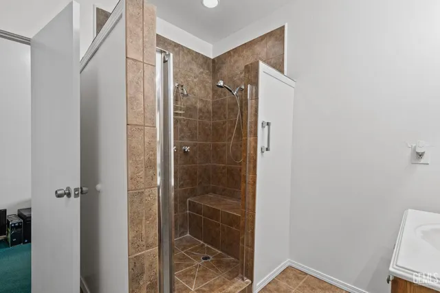 $639,900 | Undisclosed Address, Taft, CA 93268