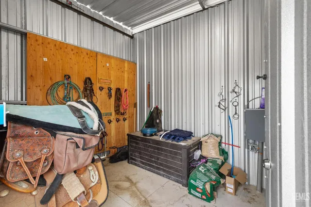 $639,900 | Undisclosed Address, Taft, CA 93268