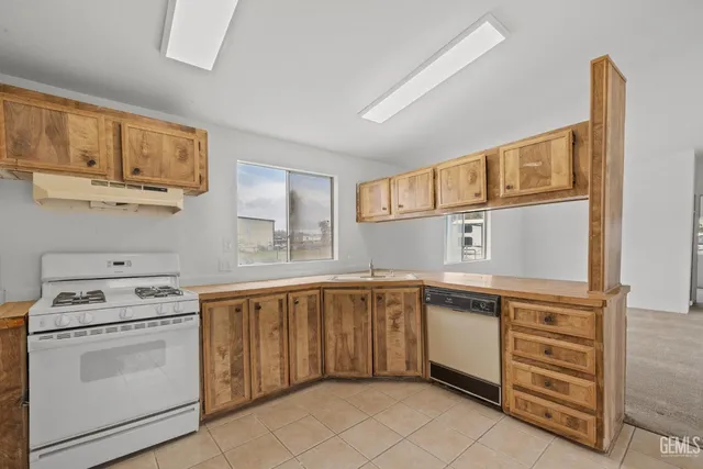 $639,900 | Undisclosed Address, Taft, CA 93268