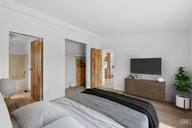 $639,900 | Undisclosed Address, Taft, CA 93268