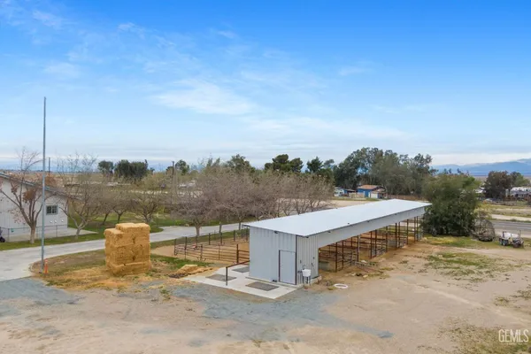 $639,900 | Undisclosed Address, Taft, CA 93268
