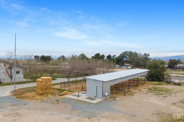 $639,900 | Undisclosed Address, Taft, CA 93268