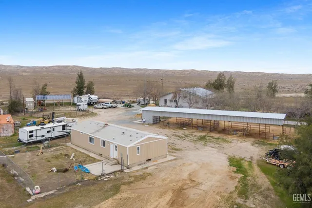 $639,900 | Undisclosed Address, Taft, CA 93268
