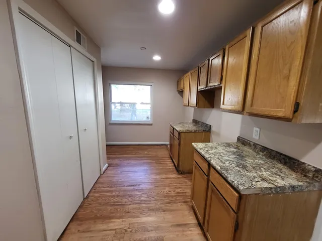 $185,000 | 21145 Frazer Avenue, Southfield, MI 48075