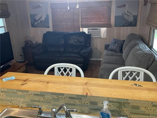 $65,000 | 5400 Southeast Jack Avenue, Unit N20, Stuart, FL 34997