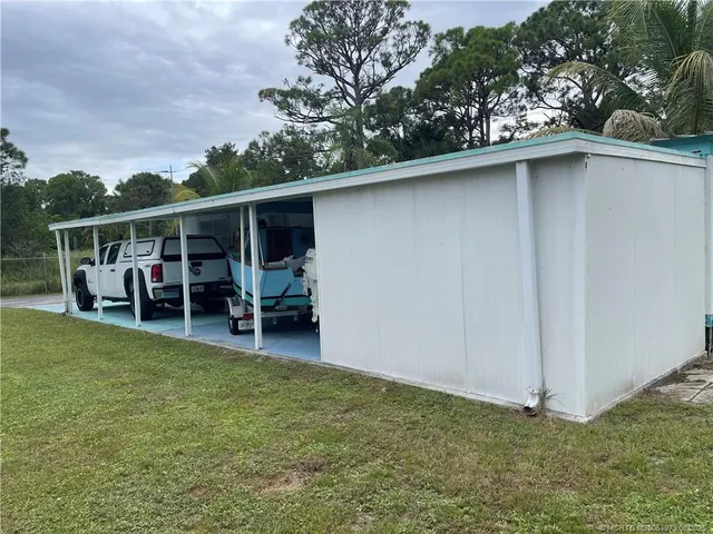 $65,000 | 5400 Southeast Jack Avenue, Unit N20, Stuart, FL 34997