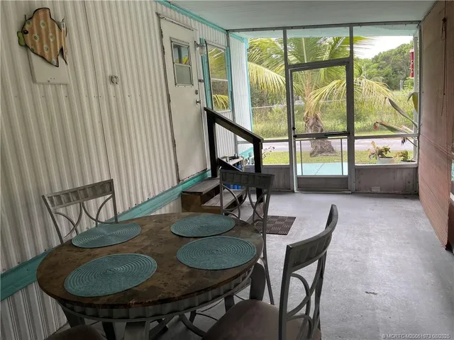 $65,000 | 5400 Southeast Jack Avenue, Unit N20, Stuart, FL 34997