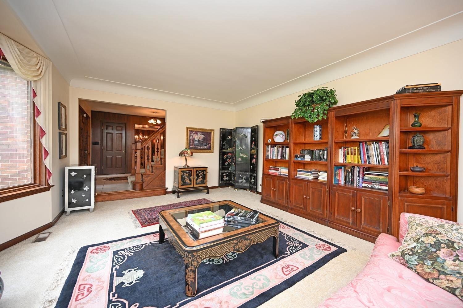 5564 Dry Ridge Road Cincinnati, OH 45252 - Photo 8 of 50 Gallery Image 8