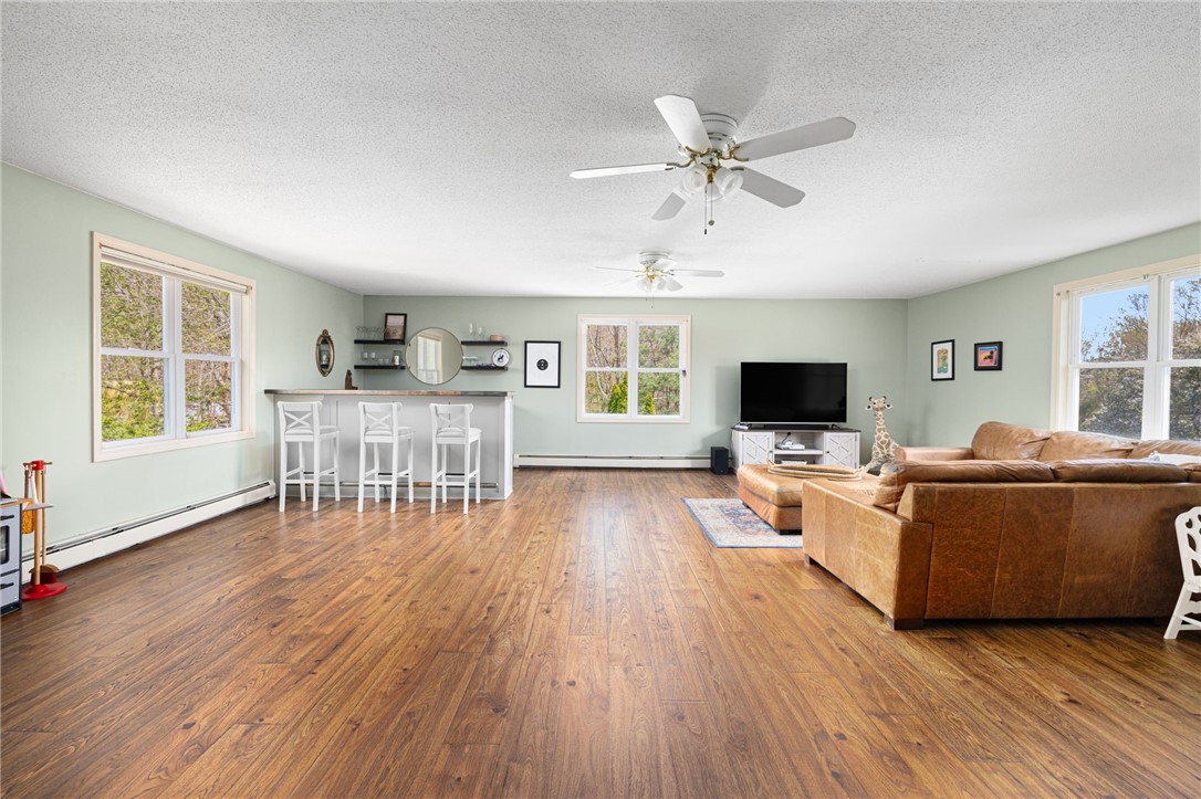 6 Country Road Warren, RI 02885 - Photo 19 of 50