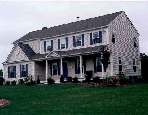 72 Sleepy Hollow Farm Road Warwick, RI 02886 - Photo 1 of 1 Exterior Front.