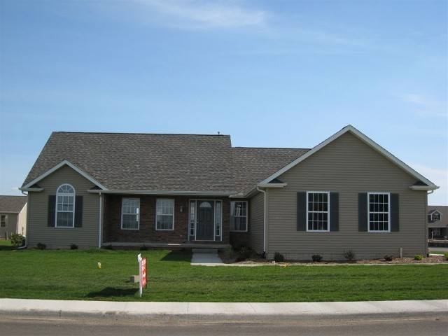 1208 West Cloverdale Road Chillicothe, IL 61523 - Photo 1 of 9 Gallery Image 1