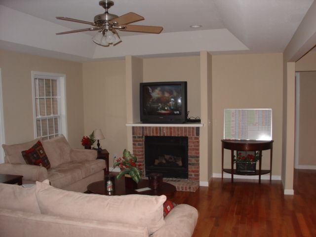1208 West Cloverdale Road Chillicothe, IL 61523 - Photo 3 of 9 Gallery Image 3
