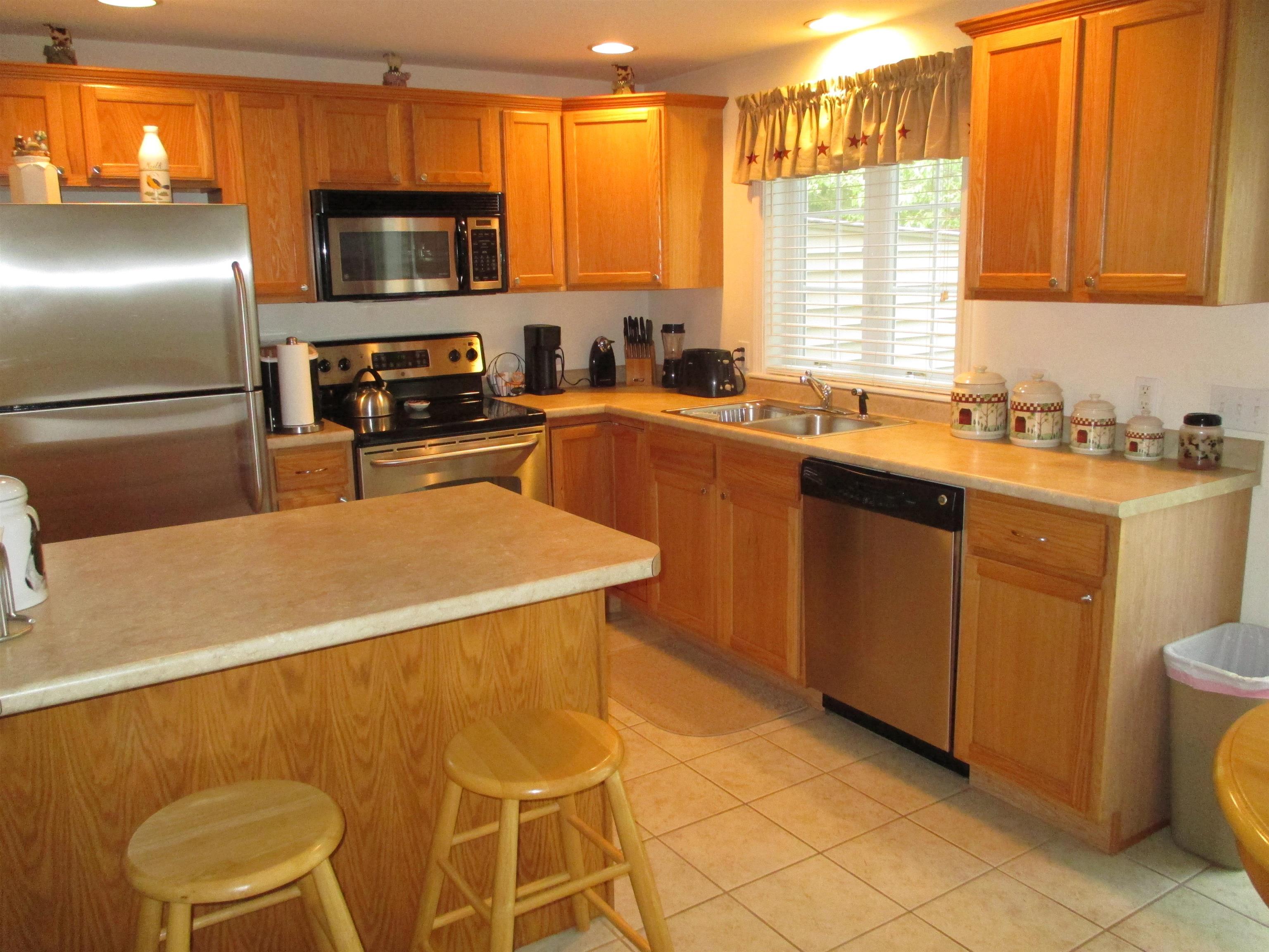 19 Split Rock Drive Rochester, NH 03839 - Photo 3 of 21