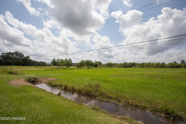 $46,500 | 93 Highway 93, Arnaudville, LA 70512
