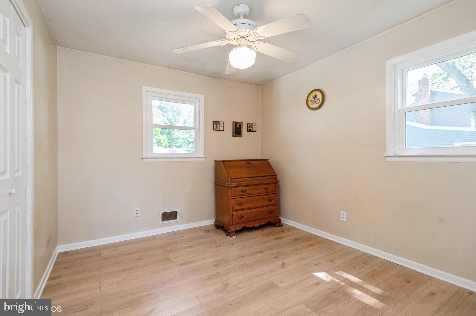 30 Brooktree Road East Windsor, NJ 08520 - Photo 20 of 25 Gallery Image 20