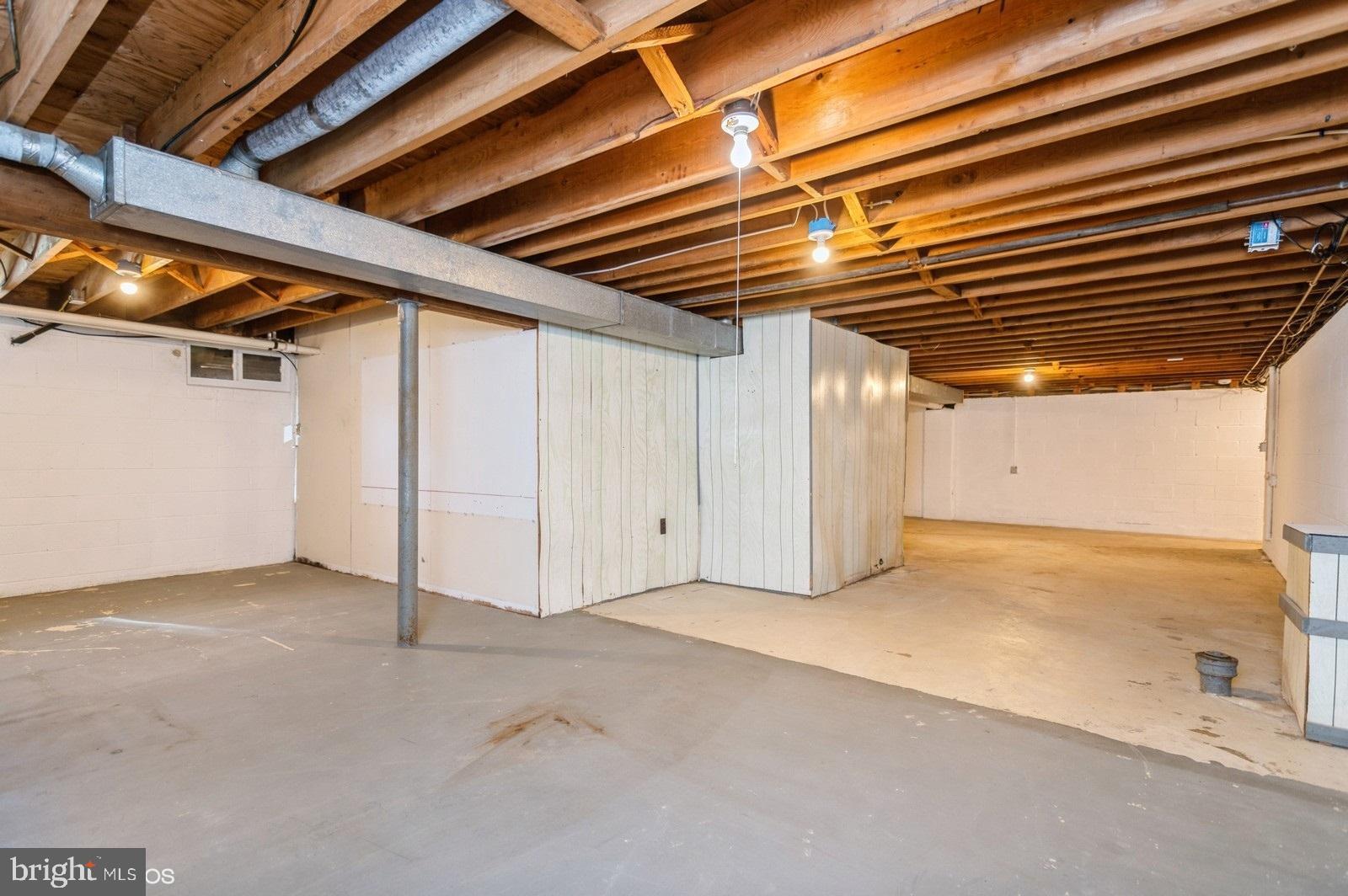 30 Brooktree Road East Windsor, NJ 08520 - Photo 21 of 25 Gallery Image 21
