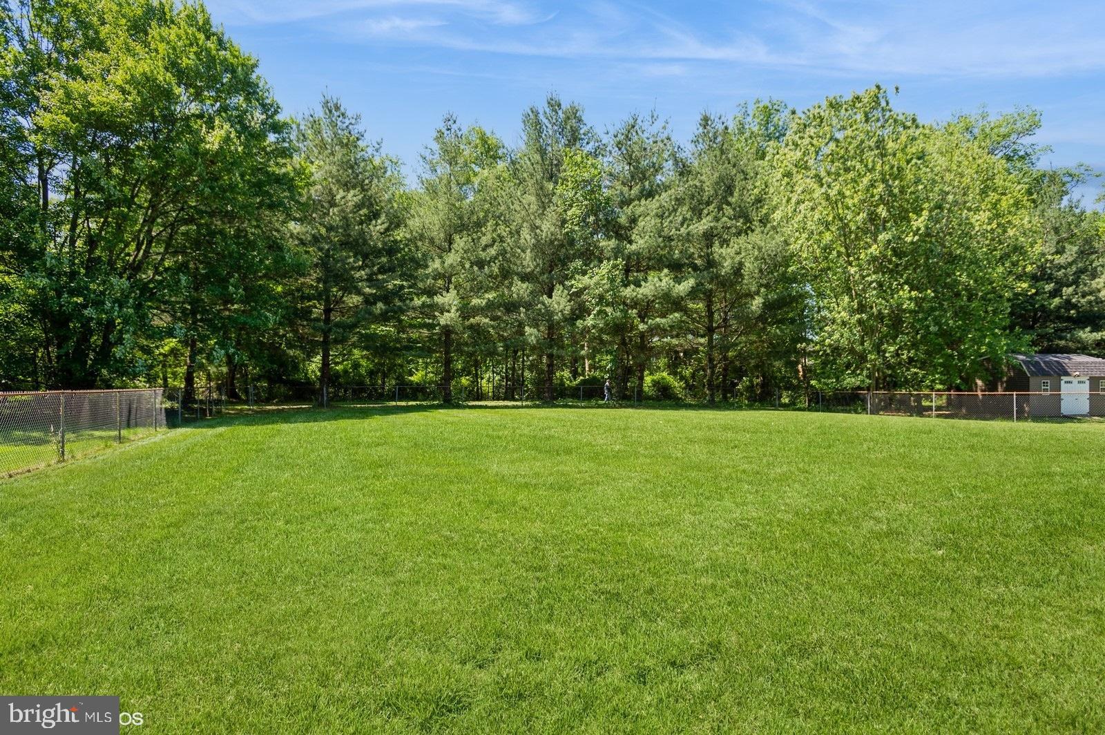 30 Brooktree Road East Windsor, NJ 08520 - Photo 25 of 25 Gallery Image 25