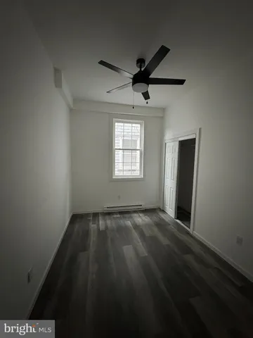 $2,150 | 145 West Main Street, Penns Grove, NJ 08069