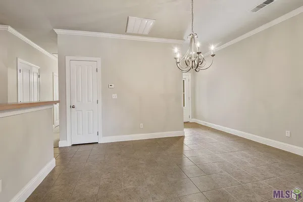 $194,999 | 809 Summer Breeze Drive, Unit 903, Baton Rouge, LA 70810