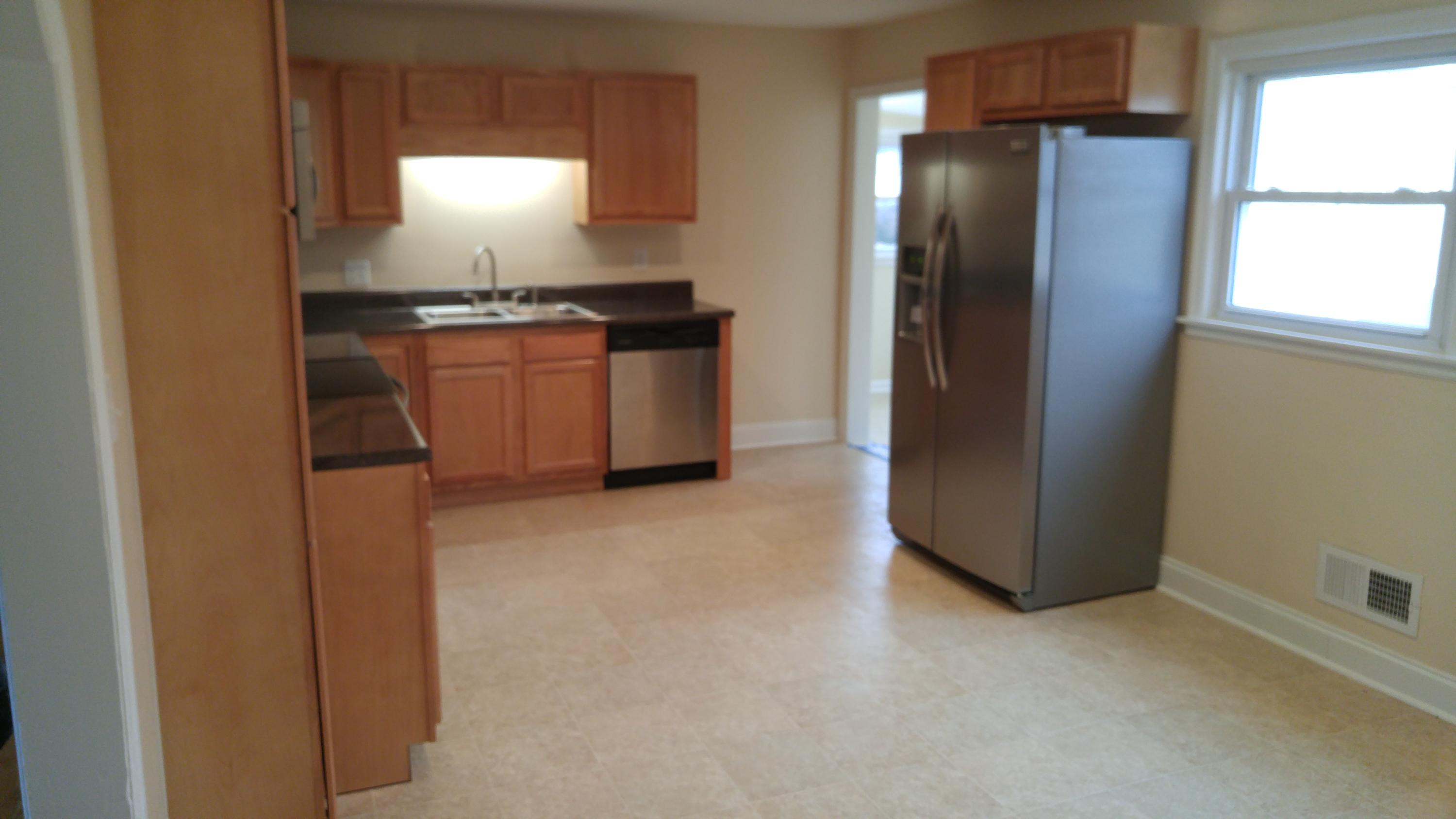 125 Barnett Road Salem, VA 24153 - Photo 8 of 24 0105171236b