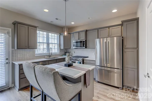 $2,992 | 905 Lyndley Drive, Fort Mill, SC 29708