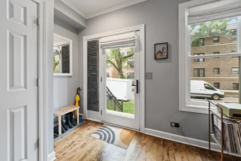$1,100,000 | 2708 North Wilton Avenue, Chicago, IL 60614