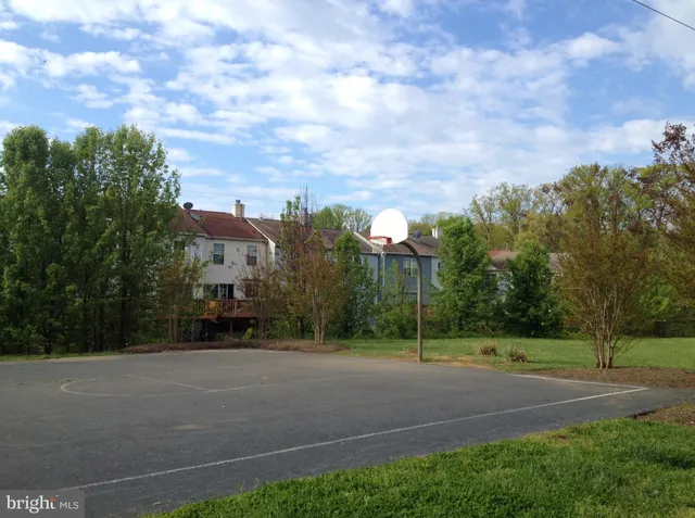 $3,350 | 6544 Morning Meadow Drive, Alexandria, VA 22315