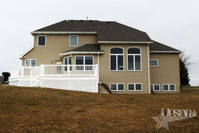 402 Hunters Ridge Auburn, IN 46706 - Photo 3 of 30 Gallery Image 3