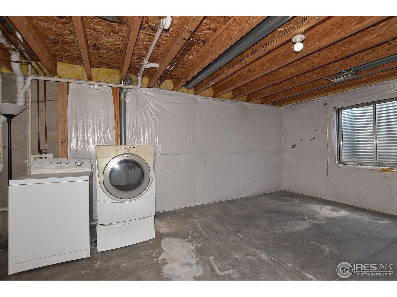 622 East 4th St Road Eaton, CO 80615 - Photo 33 of 40 Laundry