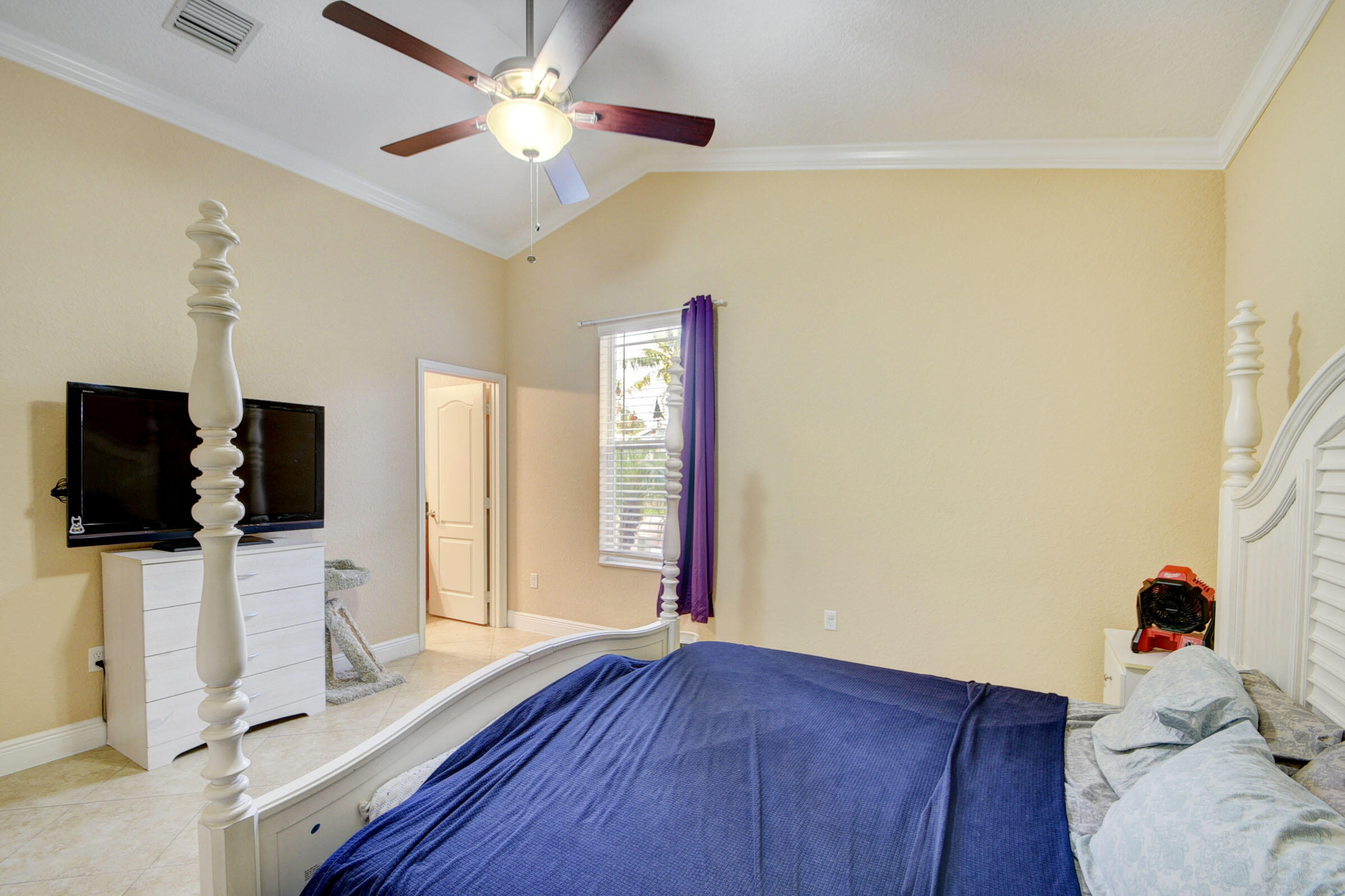 3102 Shelby Way Palm Springs, FL 33461 - Photo 17 of 31 17_house (17)
