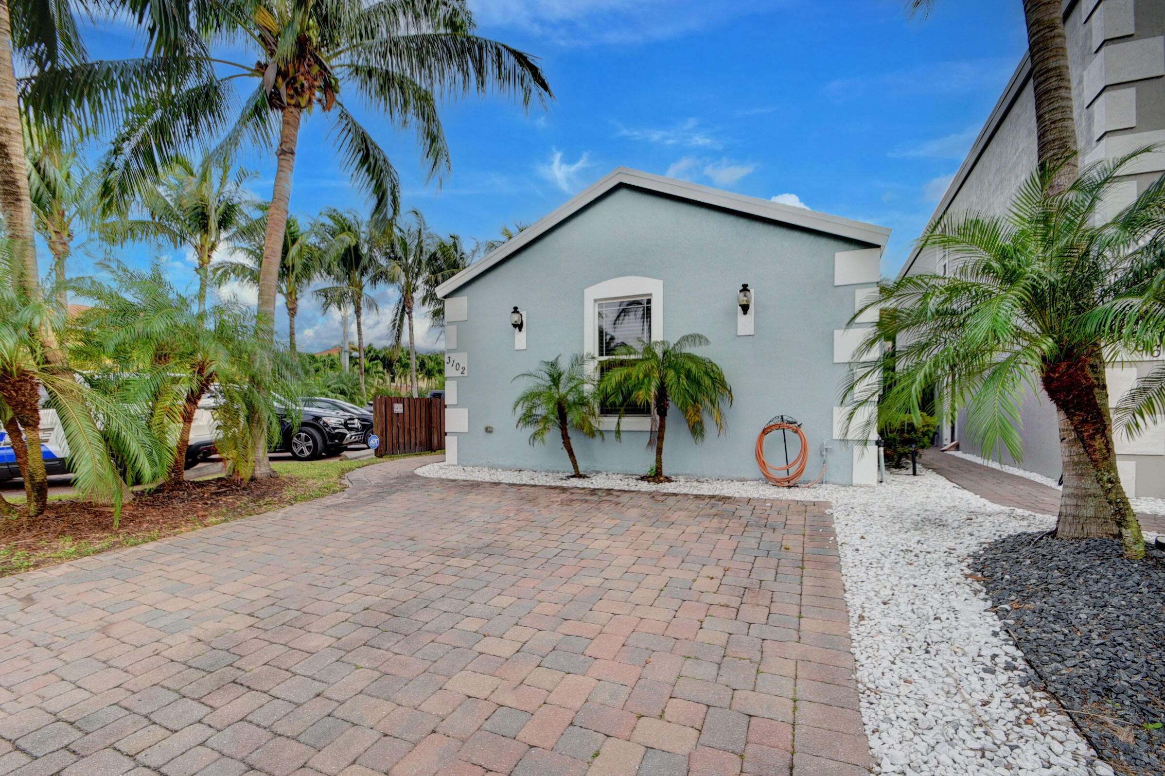 3102 Shelby Way Palm Springs, FL 33461 - Photo 2 of 31 02_house (2)