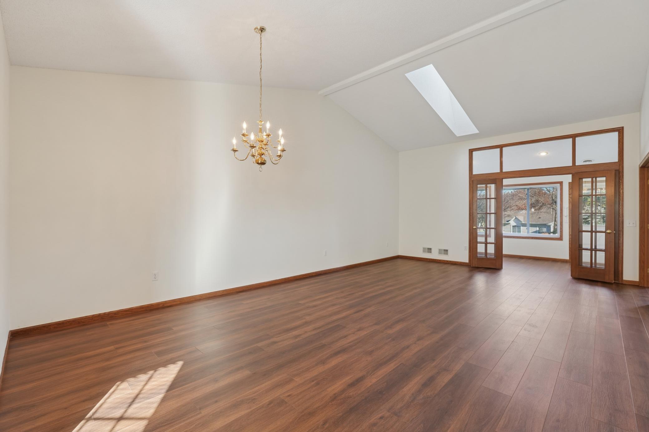 7516 Ojibway Park Road Woodbury, MN 55125 - Photo 7 of 16