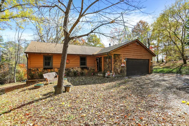 $410,000 | 3320 Pine Wood Drive, Spencer, IN 47460
