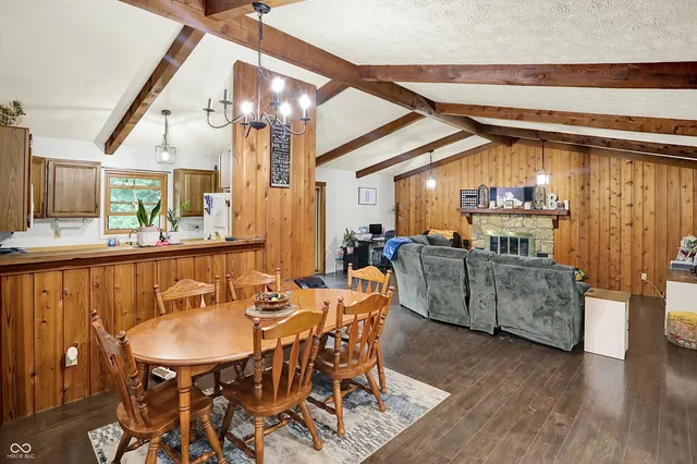 $410,000 | 3320 Pine Wood Drive, Spencer, IN 47460