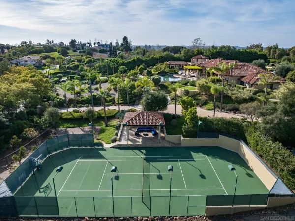 $12,398,000 | 6565 Calle Reina, Rancho Santa Fe, CA 92067
