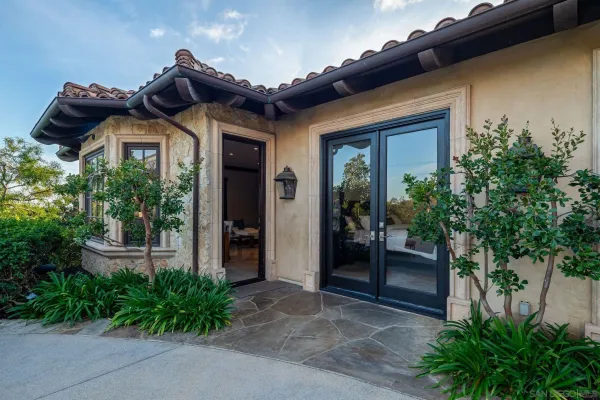 $12,398,000 | 6565 Calle Reina, Rancho Santa Fe, CA 92067