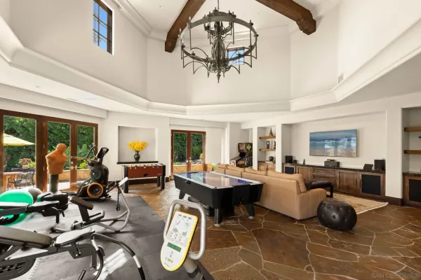 $12,398,000 | 6565 Calle Reina, Rancho Santa Fe, CA 92067
