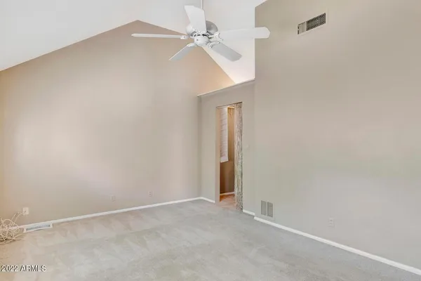 $2,200 | 326 West Granada Road, Phoenix, AZ 85003