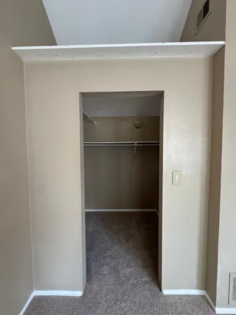 $2,200 | 326 West Granada Road, Phoenix, AZ 85003