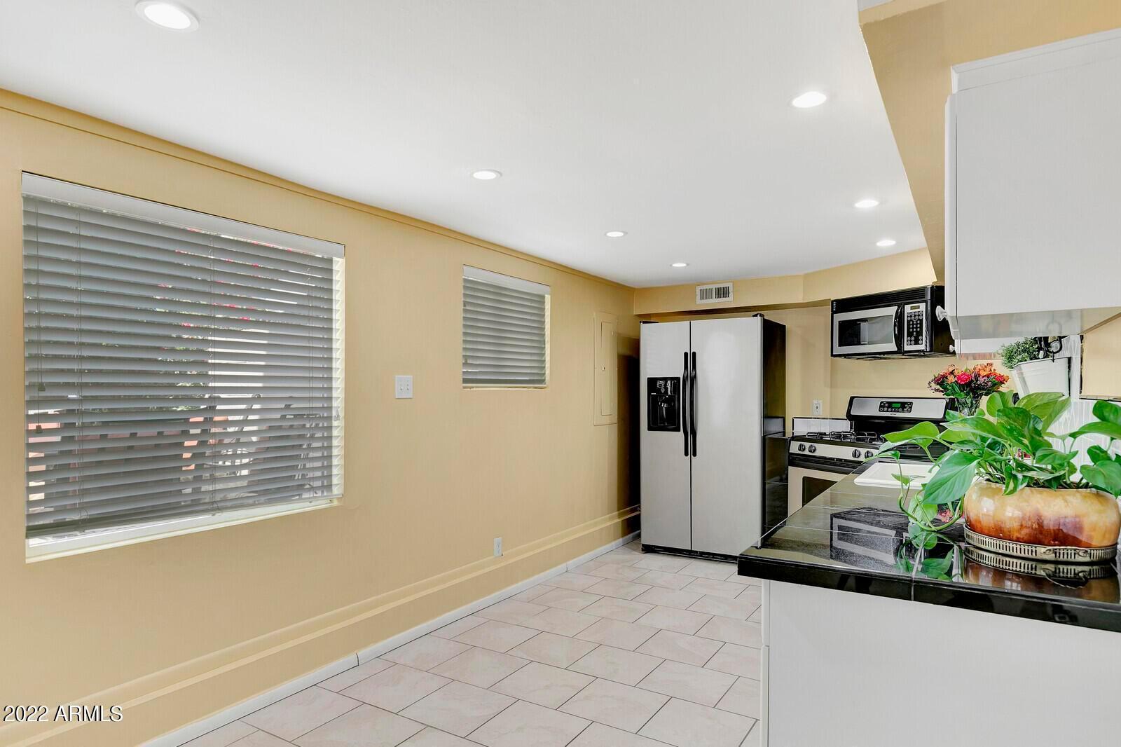 326 West Granada Road Phoenix, AZ 85003 - Photo 10 of 35 Photo #10