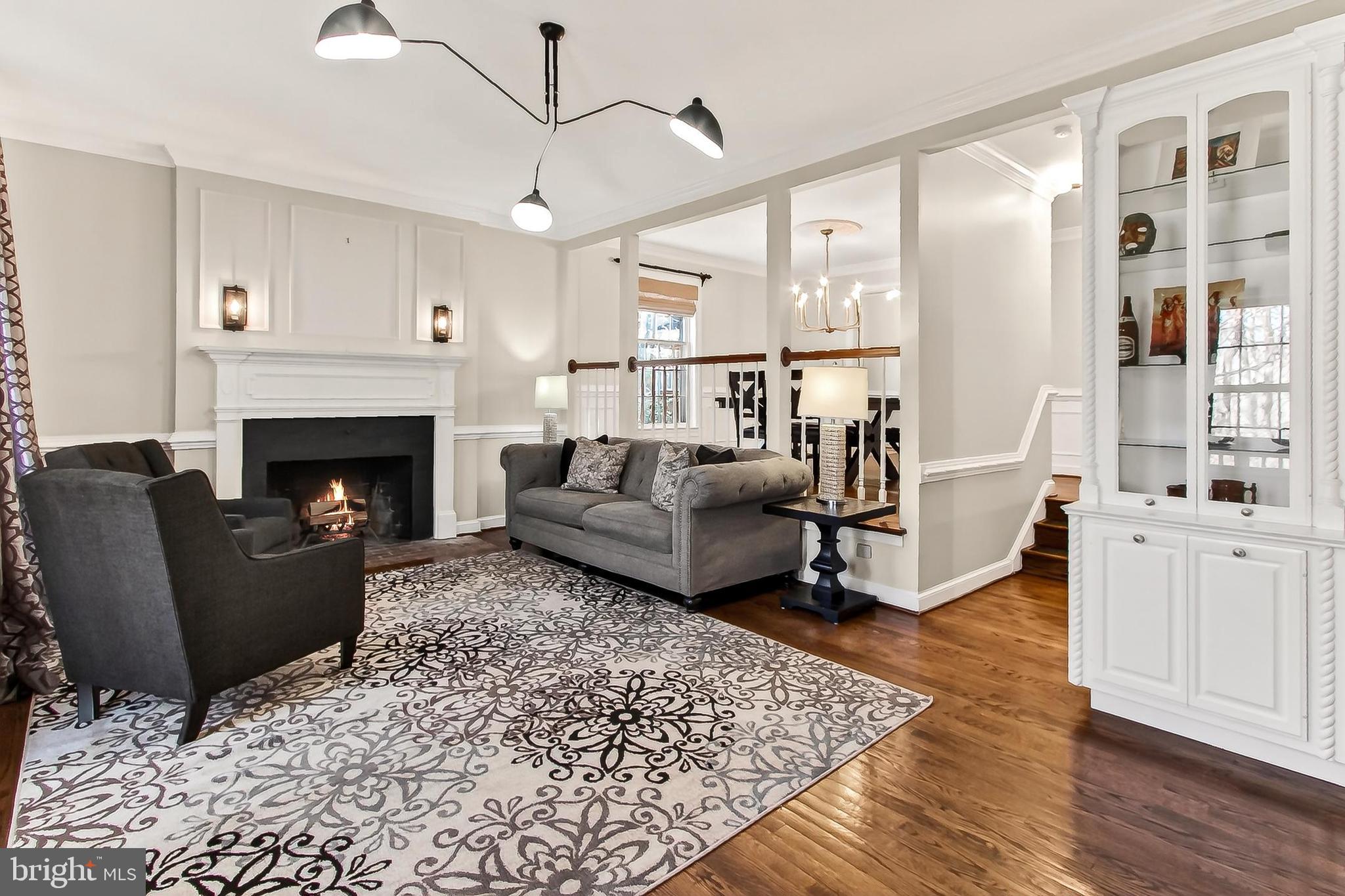 7994 Hidden Bridge Drive Springfield, VA 22153 - Photo 11 of 60 Living Room