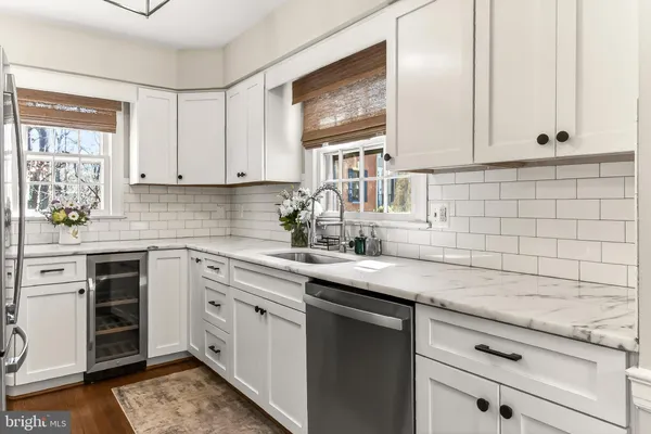 $685,000 | 7994 Hidden Bridge Drive, Springfield, VA 22153