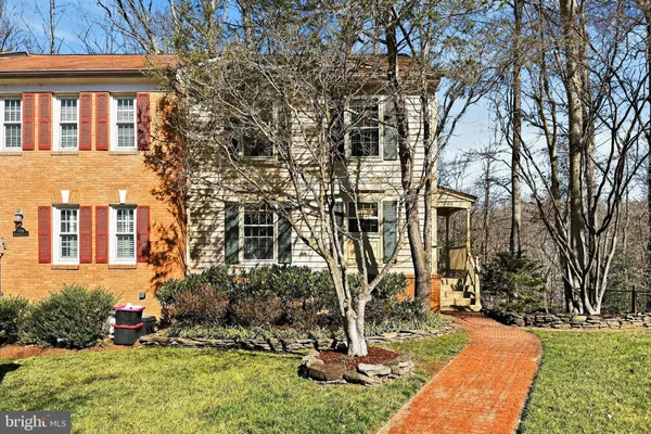 $685,000 | 7994 Hidden Bridge Drive, Springfield, VA 22153