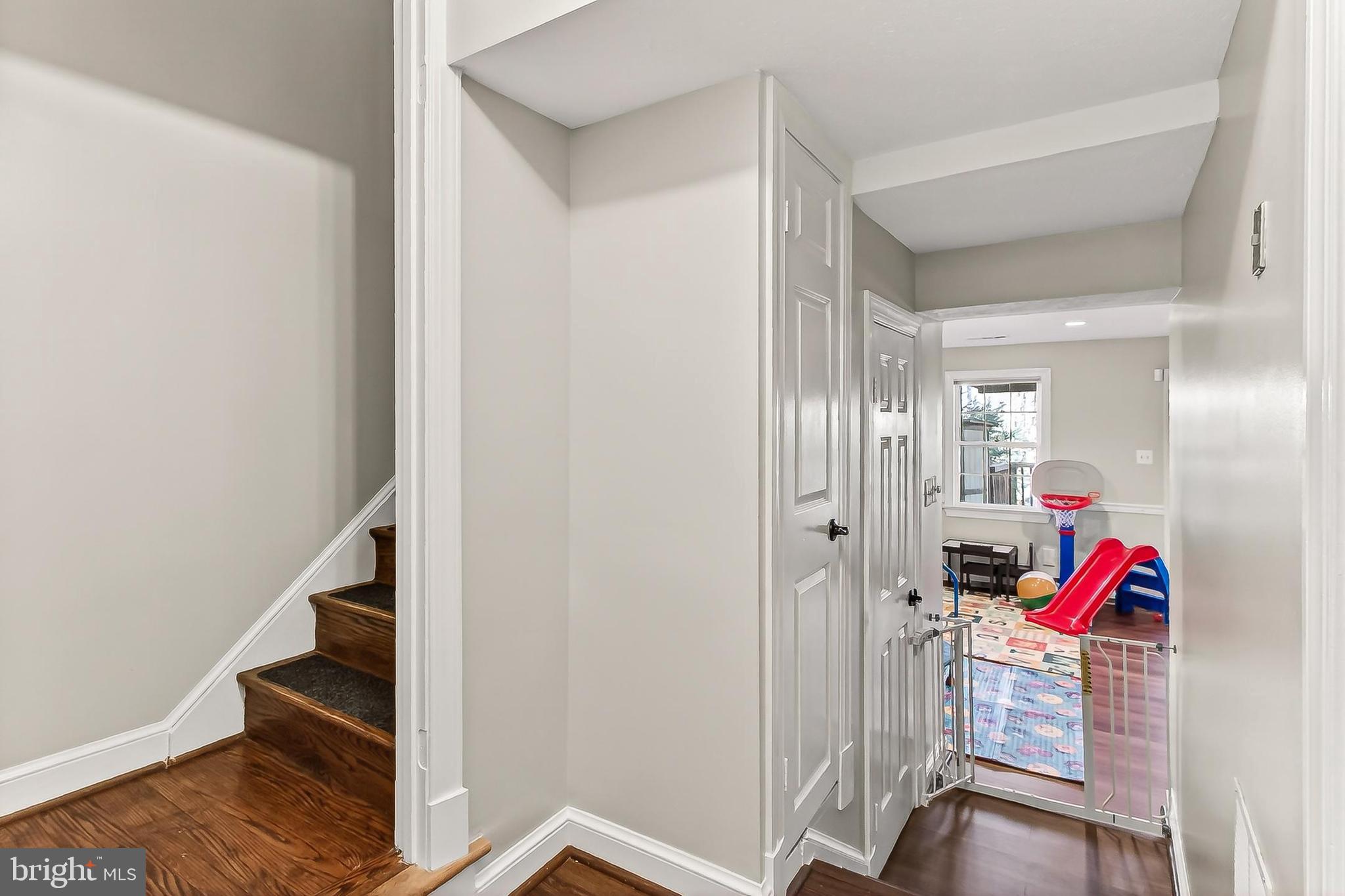 7994 Hidden Bridge Drive Springfield, VA 22153 - Photo 29 of 60