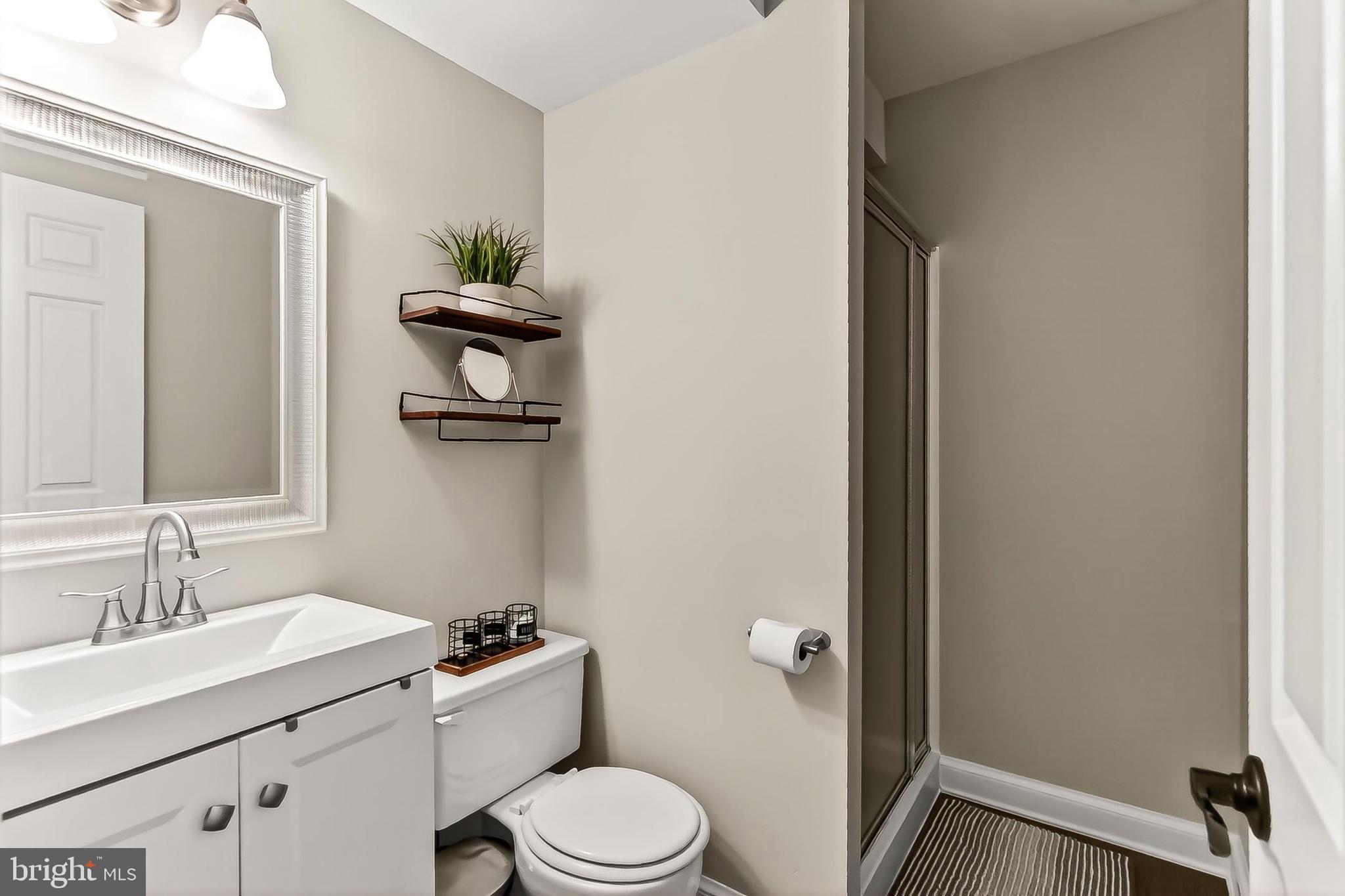 7994 Hidden Bridge Drive Springfield, VA 22153 - Photo 34 of 60 Lower level full bath